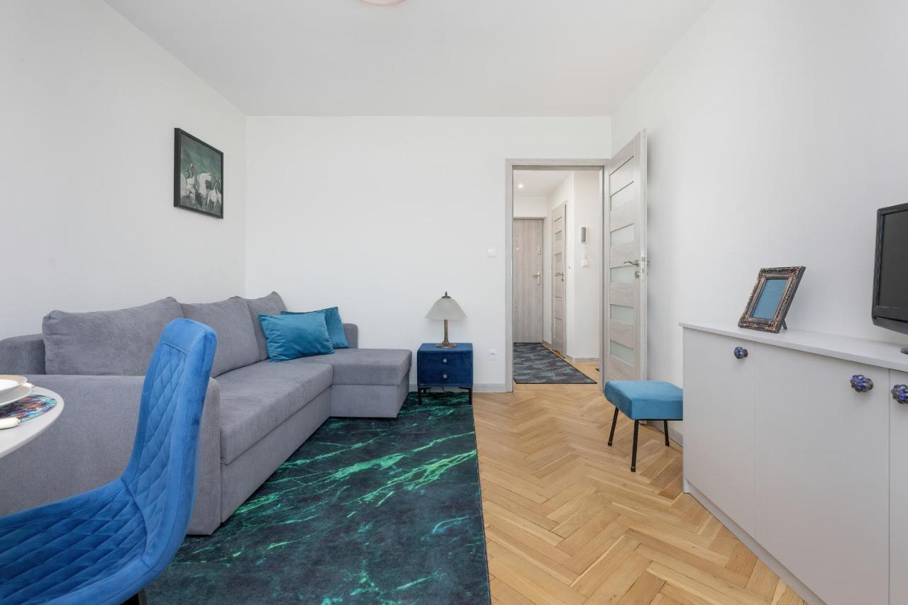 Cozy And Comfortable Wola Apartment By Noclegi Renters ワルシャワ エクステリア 写真